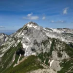 Alpine Schätze entdecken: Ein Führer zum Altmann-Rhein in der Schweiz